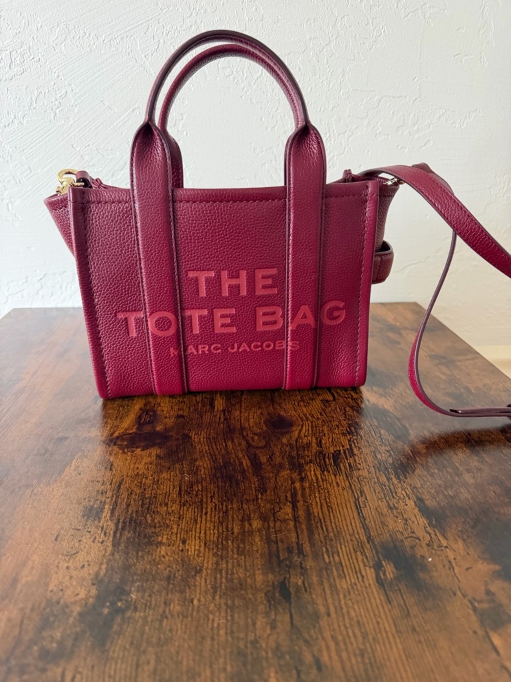 Marc Jacobs Pebbled Leather Small Tote in Cherry